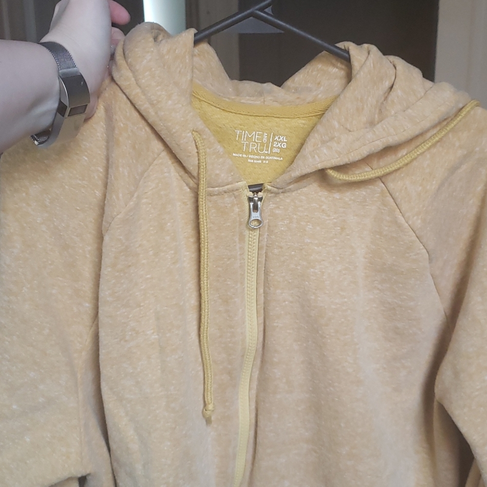 Time and Tru heathered mustard yellow hoody